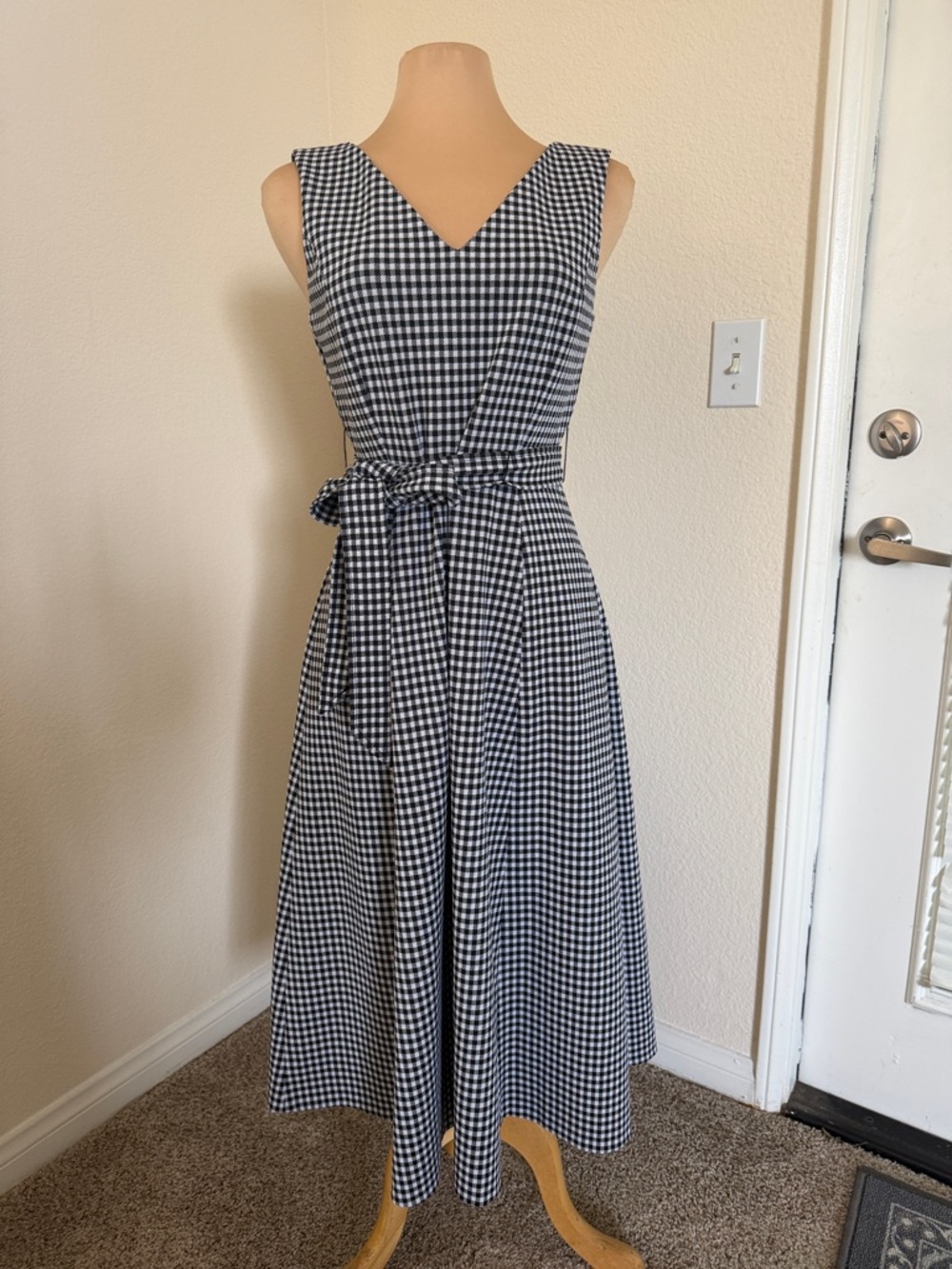 Calvin Klein Gingham Fit & Flare Dress Black White Belted Midi Size 8 (Fits 6)
